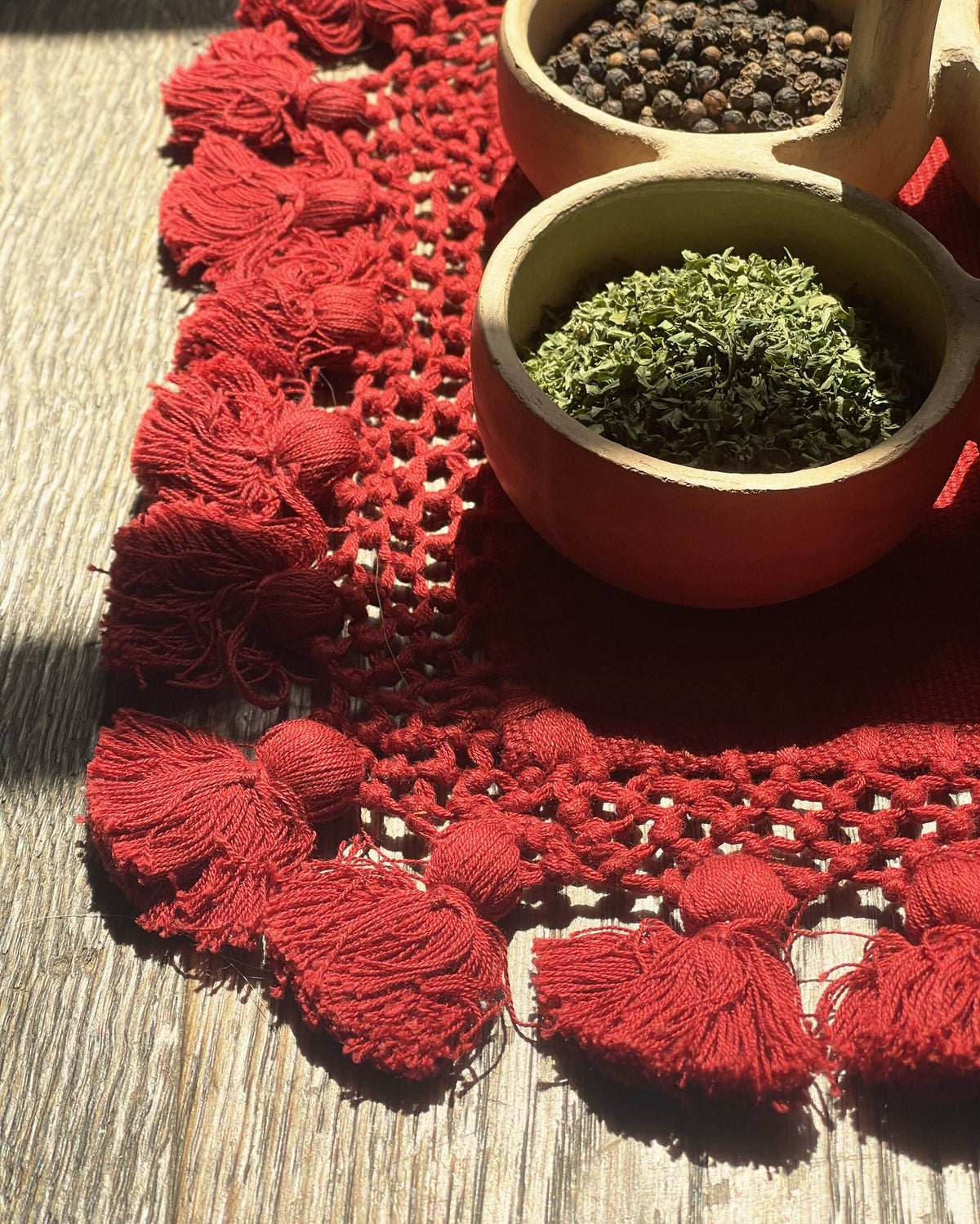 Red Tassel Mat
