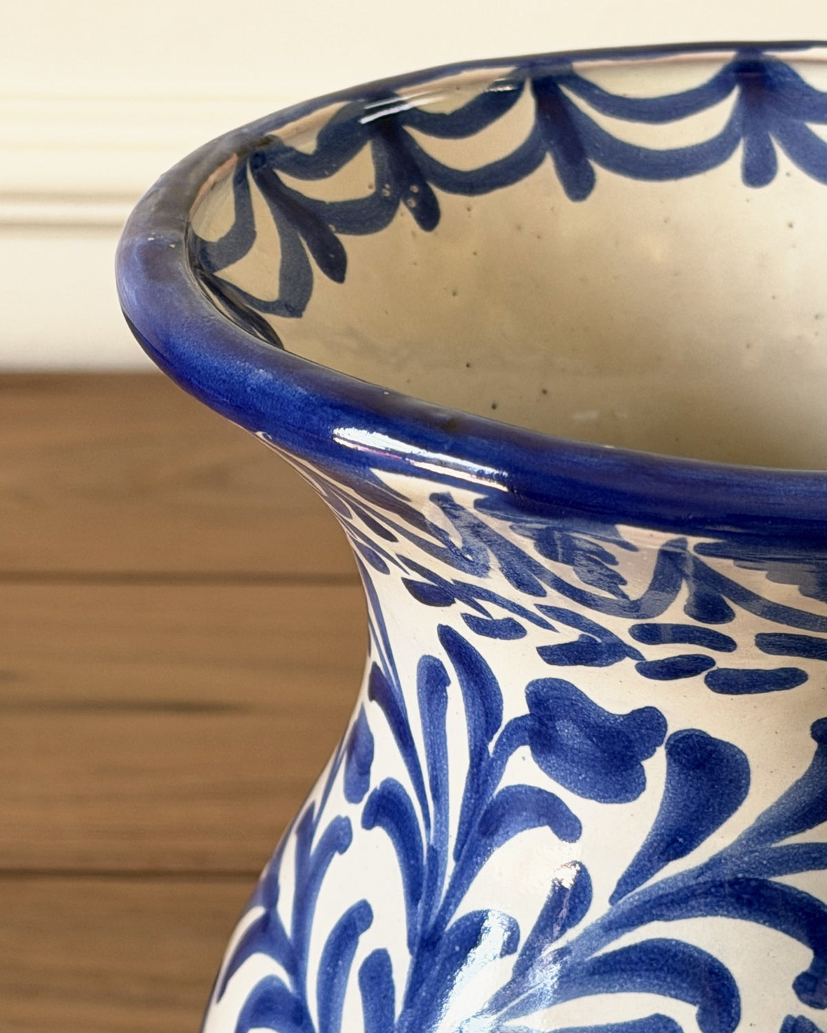 Granada Blue Bird Vase